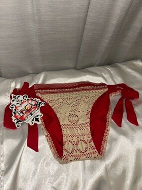 NWT! Becca By Rebecca Virtue Bikini Bottom Side Tie Crochet overlay Red Sz S